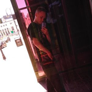 Meet your Posher, Seth